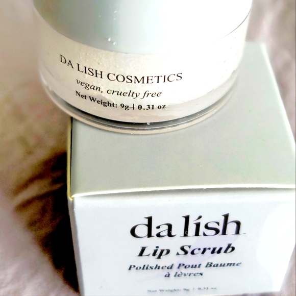 NEW! DA LISH COSMETICS Lip Scrub 9 g - Picture 1 of 5